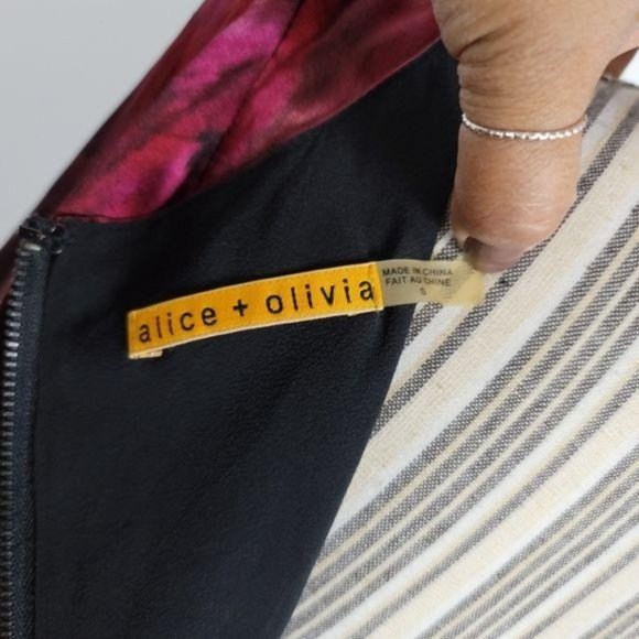 Alice + Olivia Small Silk shift burgundy dress - Picture 7 of 9